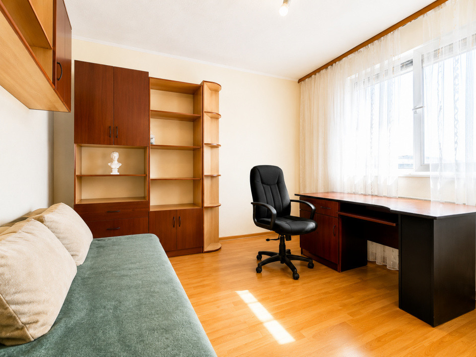 Apartament 3 camere semidecomandat, Aurel Vlaicu-Arad 6, foxfort.ro