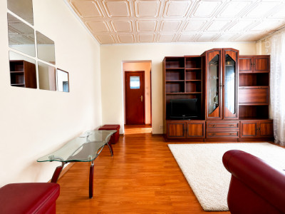 Apartament 3 camere semidecomandat, Aurel Vlaicu-Arad