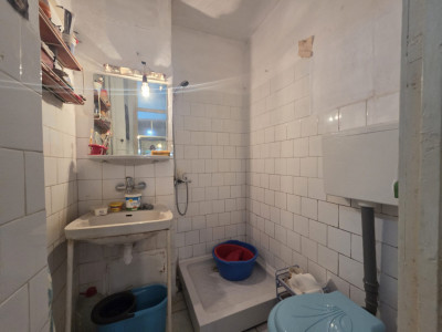 Apartament cu 4 camere, etaj 5/8, zona Micalaca  imagine mica 12, foxfort.ro
