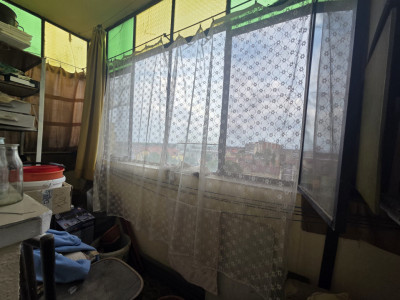 Apartament cu 4 camere, etaj 5/8, zona Micalaca  imagine mica 14, foxfort.ro