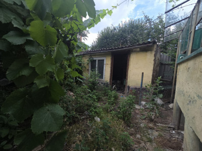 Casa individuala de vanzare cu 2 camere, in Arad, zona Lebada, Teren 280 mp imagine mica 4, foxfort.ro