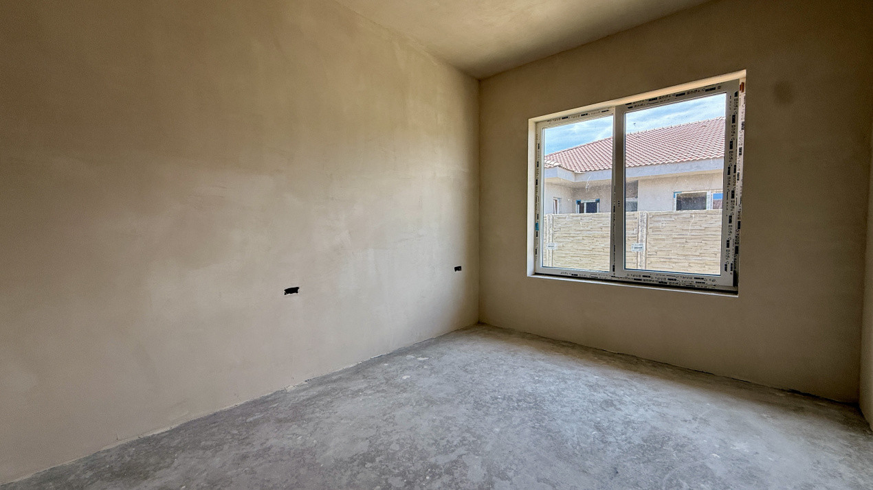 Duplex cu 3 camere si teren de 322 mp, toate utilitatile zona Mosnita Noua 8, foxfort.ro