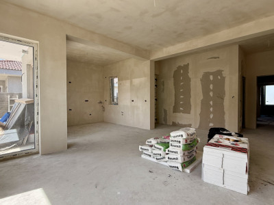 Duplex cu 3 camere si teren de 322 mp, toate utilitatile zona Mosnita Noua imagine mica 3, foxfort.ro