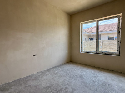 Duplex cu 3 camere si teren de 322 mp, toate utilitatile zona Mosnita Noua imagine mica 8, foxfort.ro