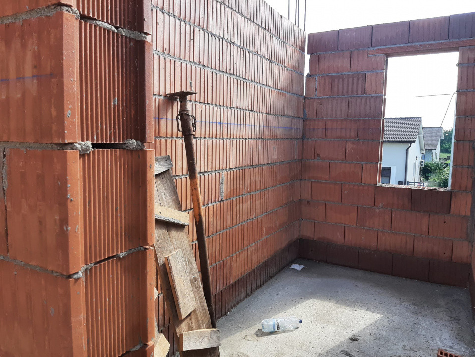 Apartament cu 3 camere de vanzare in Timisoara, zona Plopi 3, foxfort.ro