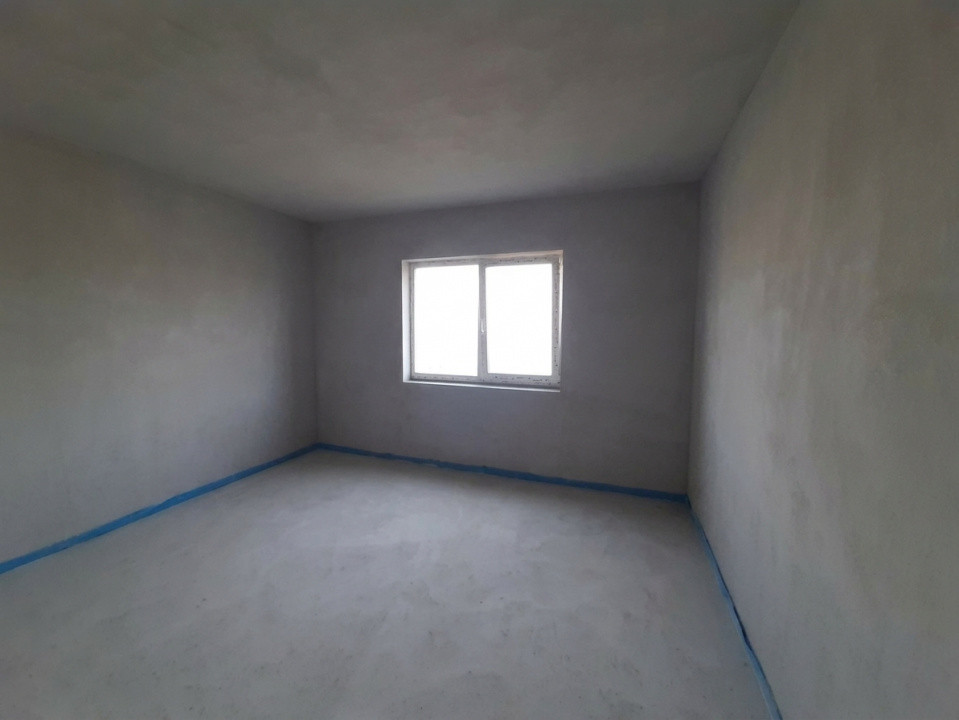 Apartament cu 3 camere de vanzare in Timisoara, zona Plopi 1, foxfort.ro