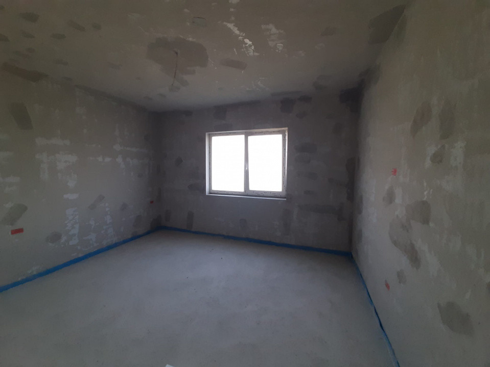 Apartament cu 3 camere de vanzare in Timisoara, zona Plopi 7, foxfort.ro