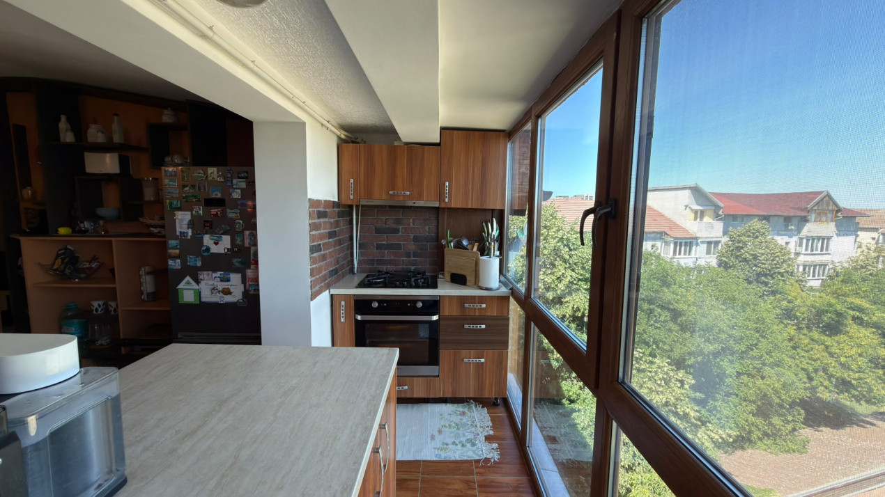 Apartament 3 Camere Decomandat | Zona Soarelui 3, foxfort.ro