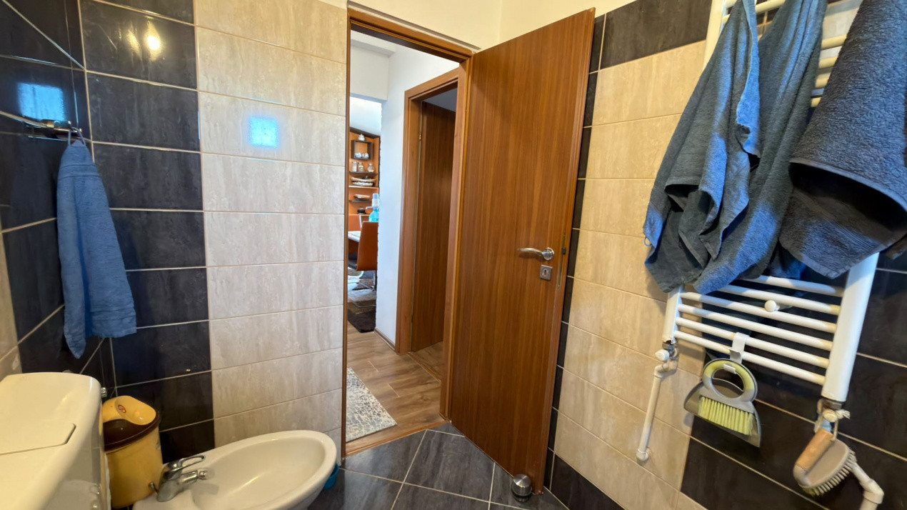 Apartament 3 Camere Decomandat | Zona Soarelui 10, foxfort.ro