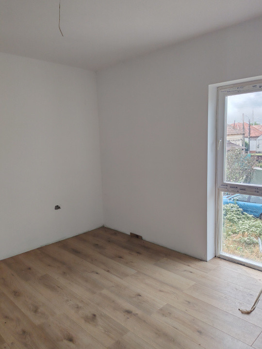 Duplex semifinisat, Săcălaz, vatra veche,,acces din asfalt, P +M, Toate Utilit. 5, foxfort.ro