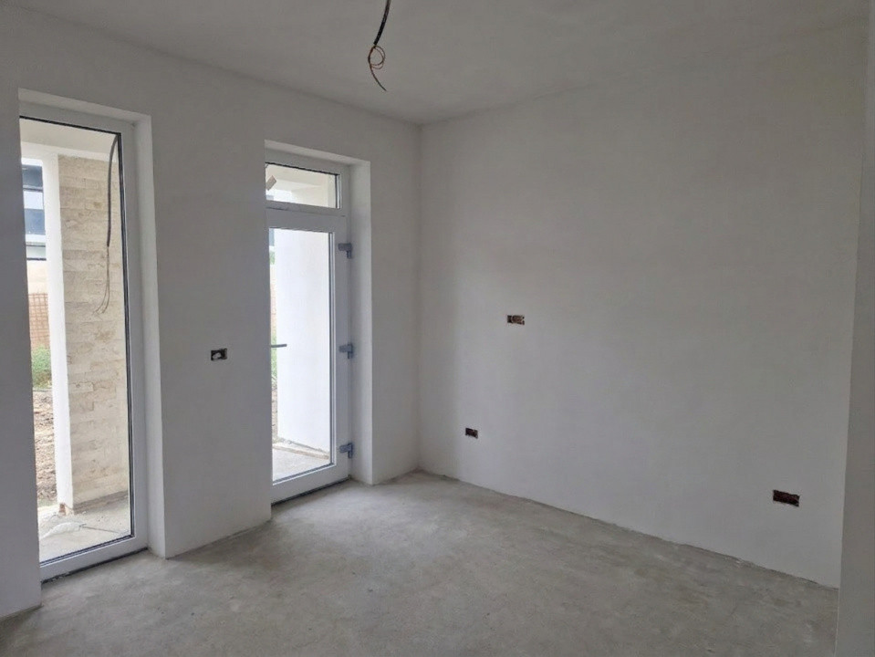 Duplex de vanzare cu 4 camere - Mosnita Noua 4, foxfort.ro
