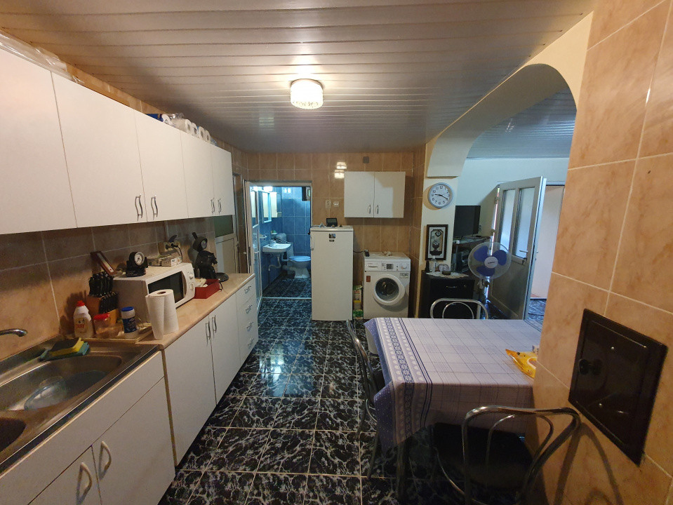 Casa individuala cu 3 camere, 130 mp utili, teren 1238 mp, in Livezile Timis 12, foxfort.ro