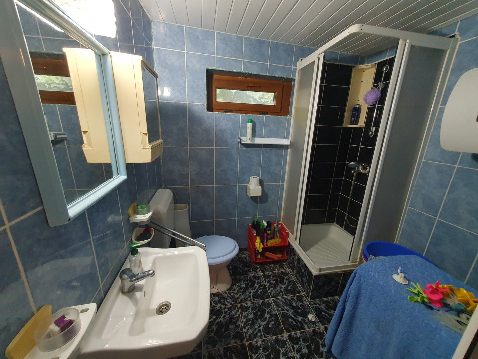 Casa individuala cu 3 camere, 130 mp utili, teren 1238 mp, in Livezile Timis 13, foxfort.ro