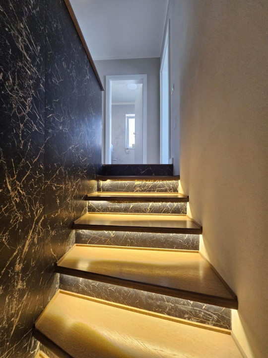 1/2 Duplex,  la asfalt, P +M, Toate Utilit., Mobilat + utilat Lux, Zona Simfonie 14, foxfort.ro
