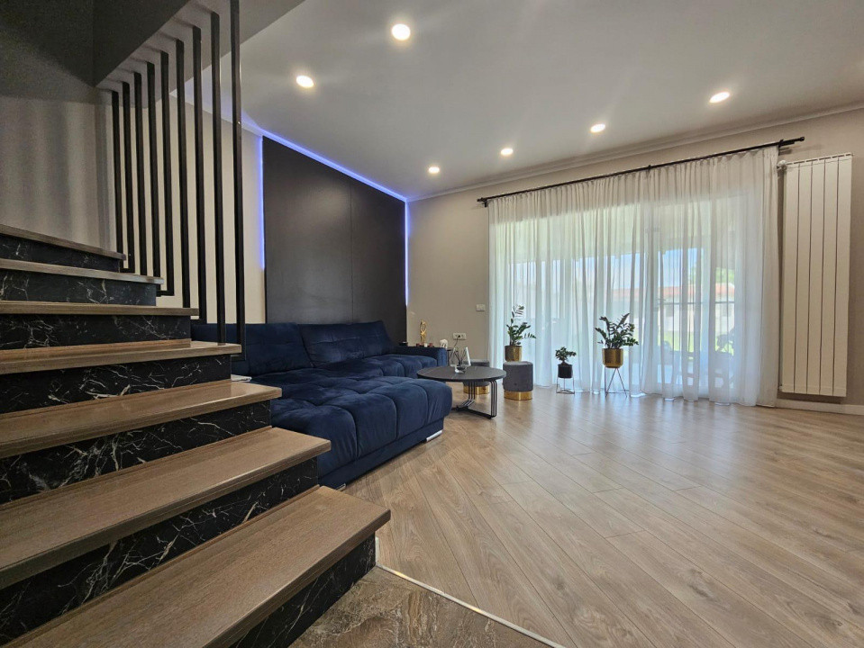 1/2 Duplex,  la asfalt, P +M, Toate Utilit., Mobilat + utilat Lux, Zona Simfonie 21, foxfort.ro