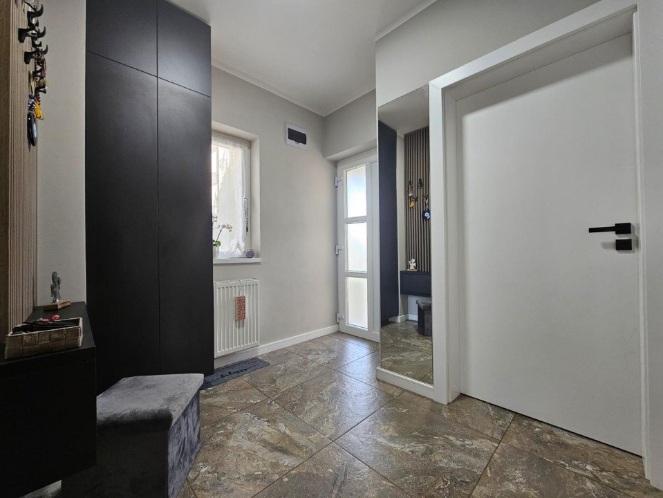 1/2 Duplex,  la asfalt, P +M, Toate Utilit., Mobilat + utilat Lux, Zona Simfonie 25, foxfort.ro