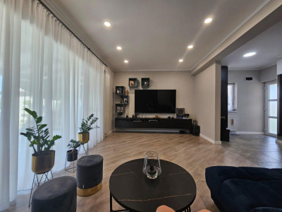 1/2 Duplex,  la asfalt, P +M, Toate Utilit., Mobilat + utilat Lux, Zona Simfonie imagine mica 24, foxfort.ro