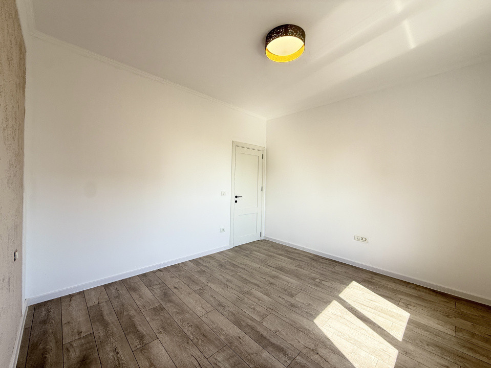 Apartament cu 3 camere, 62,6 mp, de vanzare in zona Torontalului 4, foxfort.ro