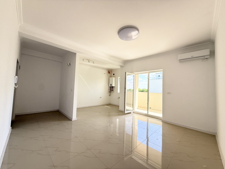 Apartament cu 3 camere, 62,6 mp, de vanzare in zona Torontalului 6, foxfort.ro