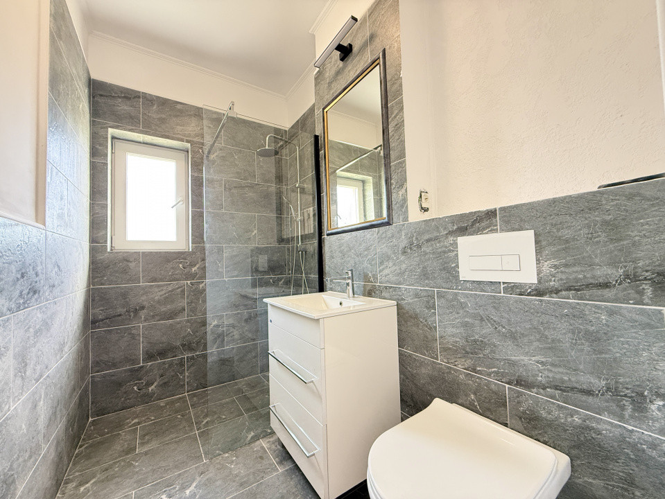 Apartament cu 3 camere, 62,6 mp, de vanzare in zona Torontalului 20, foxfort.ro