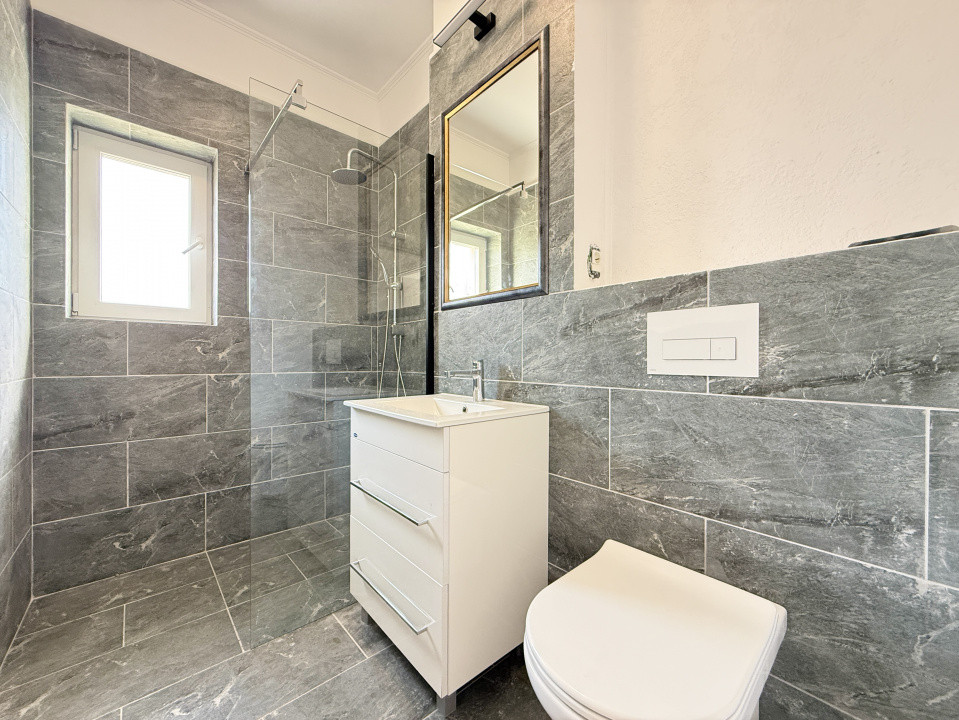 Apartament cu 3 camere, 62,6 mp, de vanzare in zona Torontalului 22, foxfort.ro
