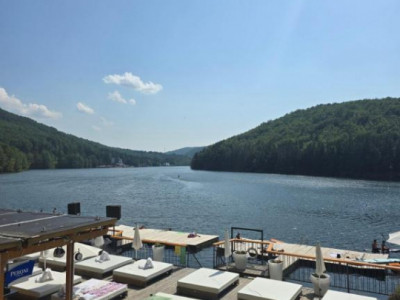 Investitie in turism, Pensiune 14 camere Valiug imagine mica 3, foxfort.ro