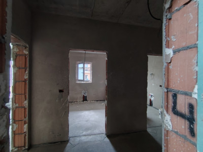 Apartament cu 3 camere cu gradina in Giroc, zona Planetelor - V10171