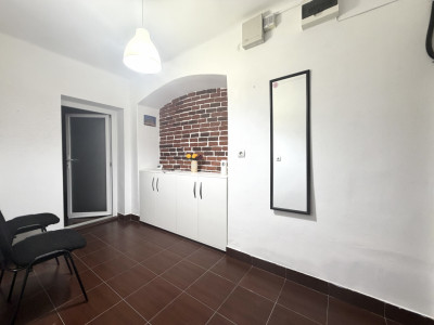 Apartament cu 2 camere + 47 mp teren in proprietate in Centrul Timisoarei imagine mica 3, foxfort.ro