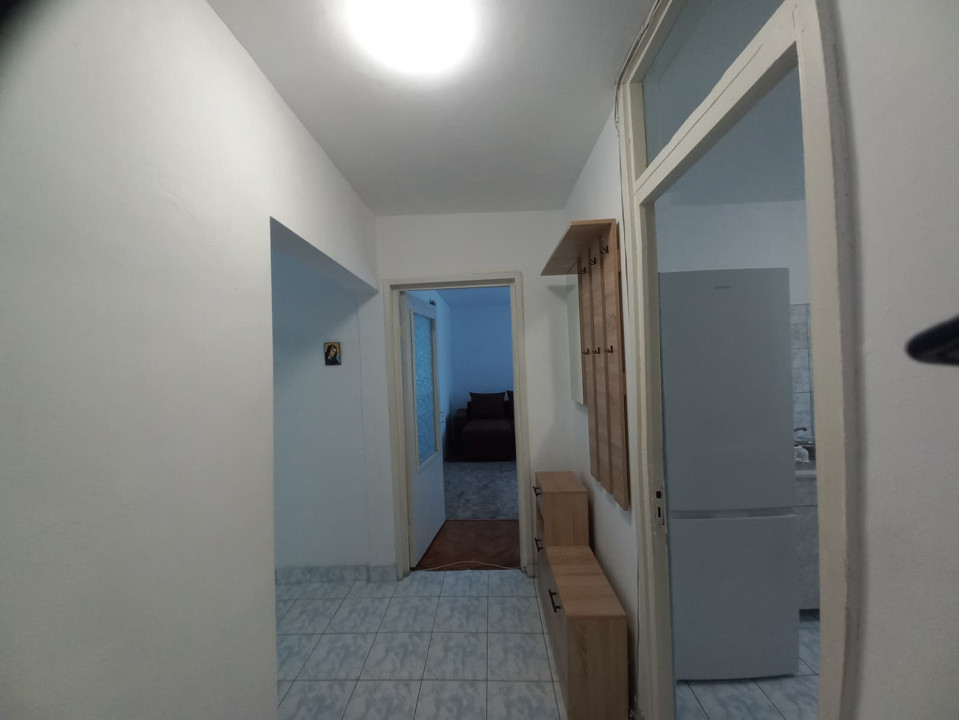 Apartament 3 camere | Decomandat | 72 mp | Etaj 3 | Zona Modern 11, foxfort.ro