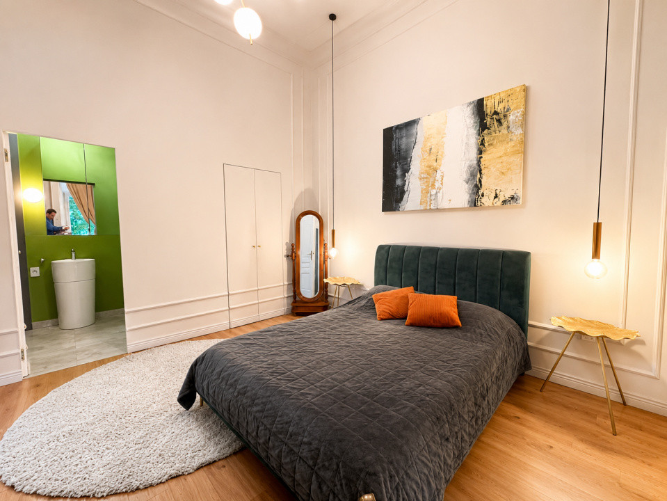 Apartament cu 2 camere cochet in cladire istorica - Piata Mica - Arad 4, foxfort.ro