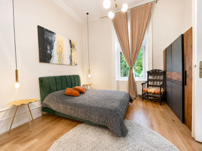 Apartament cu 2 camere cochet in cladire istorica - Piata Mica - Arad imagine mica 5, foxfort.ro