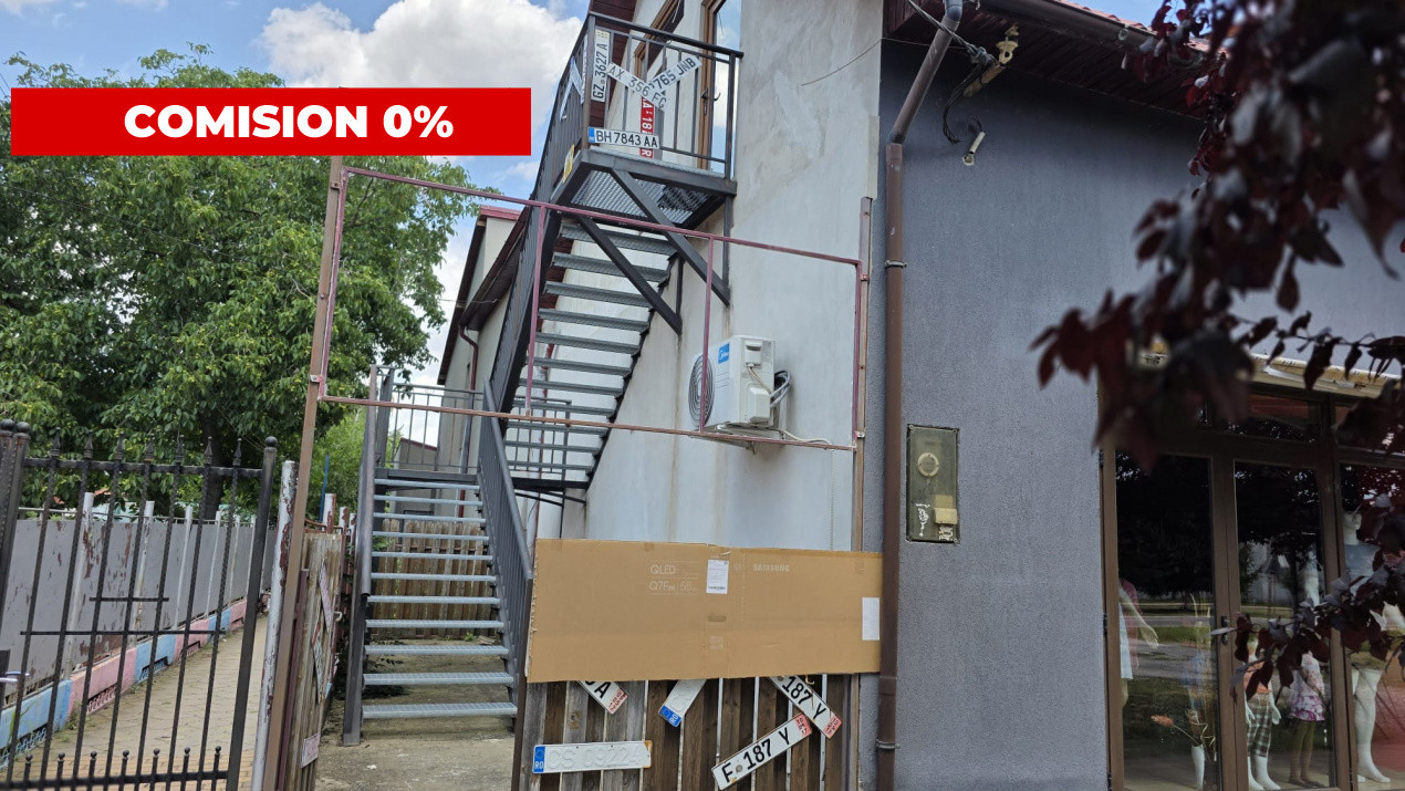 Casa individuala cu 4 camere + 2 spatii comerciale - Gataia 22, foxfort.ro