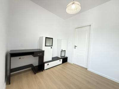 Casa cu 5 camere si teren de 630 mp in Dumbravita | Venit pasiv 240€/luna imagine mica 3, foxfort.ro