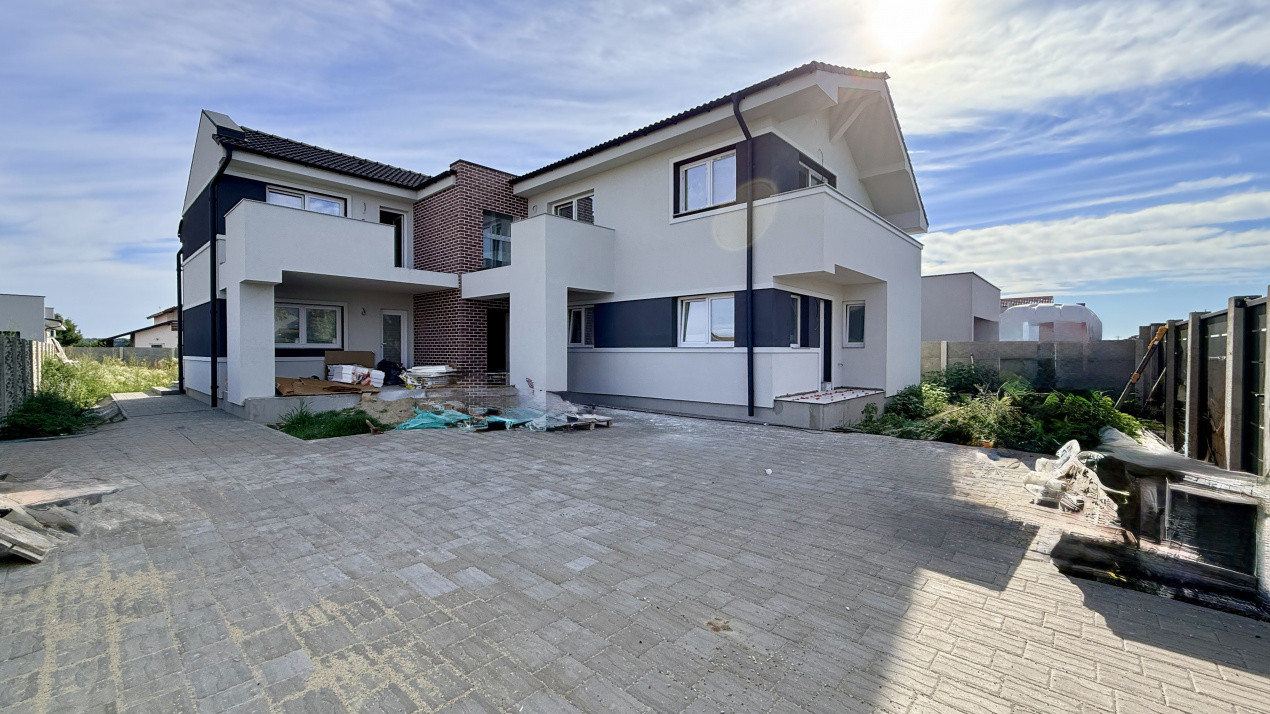 Casa individuala de vanzare, 8 camere + 4 bai - Mosnita Veche 1, foxfort.ro