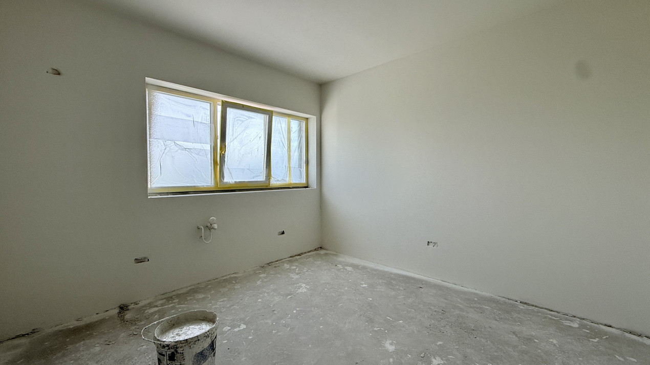 Casa individuala de vanzare, 8 camere + 4 bai - Mosnita Veche 5, foxfort.ro