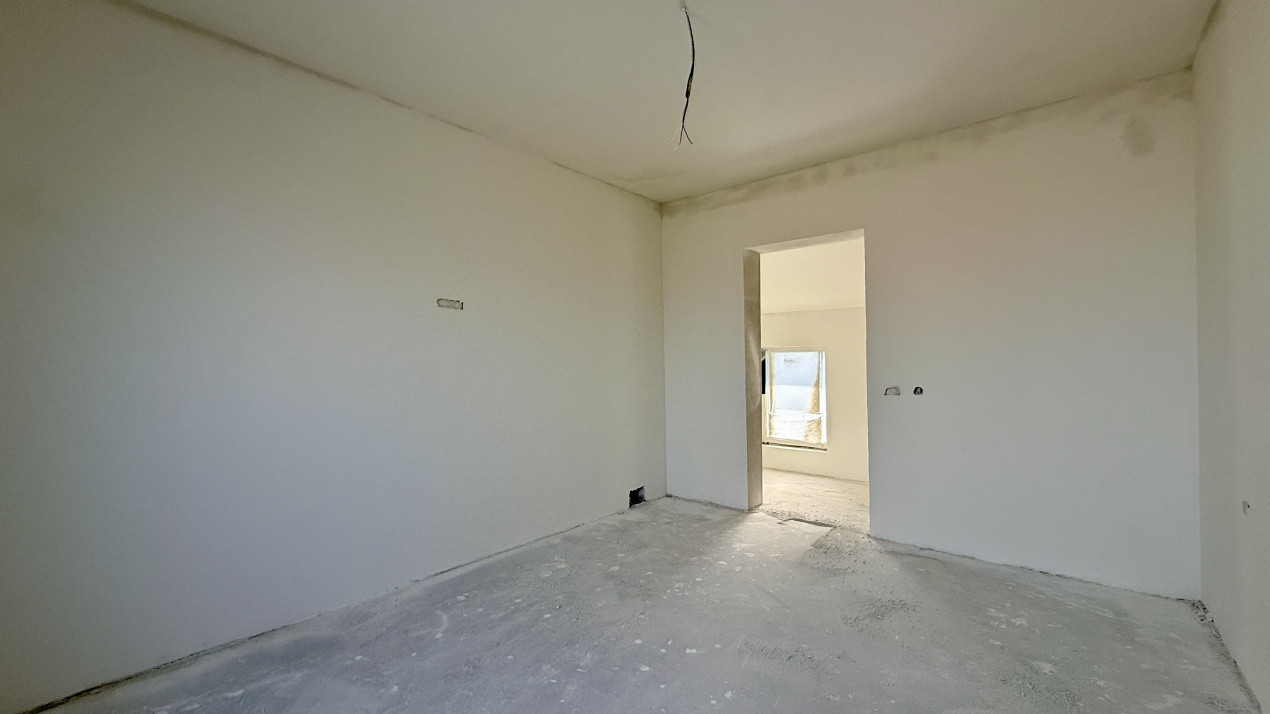 Casa individuala de vanzare, 8 camere + 4 bai - Mosnita Veche 15, foxfort.ro