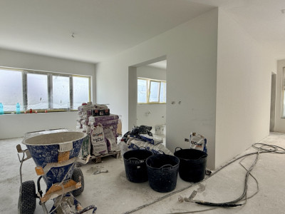 Casa individuala de vanzare, 8 camere + 4 bai - Mosnita Veche imagine mica 7, foxfort.ro