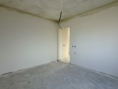 Casa individuala de vanzare, 8 camere + 4 bai - Mosnita Veche imagine mica 17, foxfort.ro