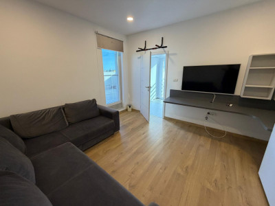 Apartament cu 4 camere dispus pe 3 niveluri - zona Giroc imagine mica 3, foxfort.ro
