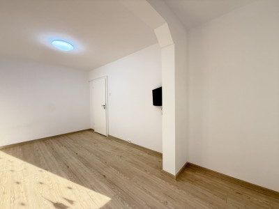 COMISION 0 % Apartament 3 camere decomandat | 63 mp | Etaj 3 | Girocului imagine mica 16, foxfort.ro
