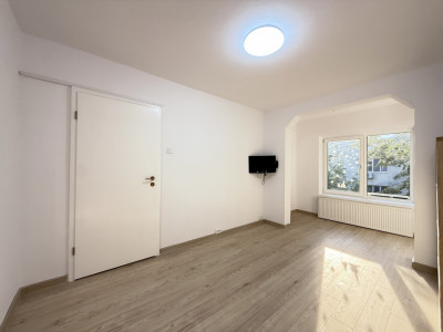 COMISION 0 % Apartament 3 camere decomandat | 63 mp | Etaj 3 | Girocului imagine mica 20, foxfort.ro