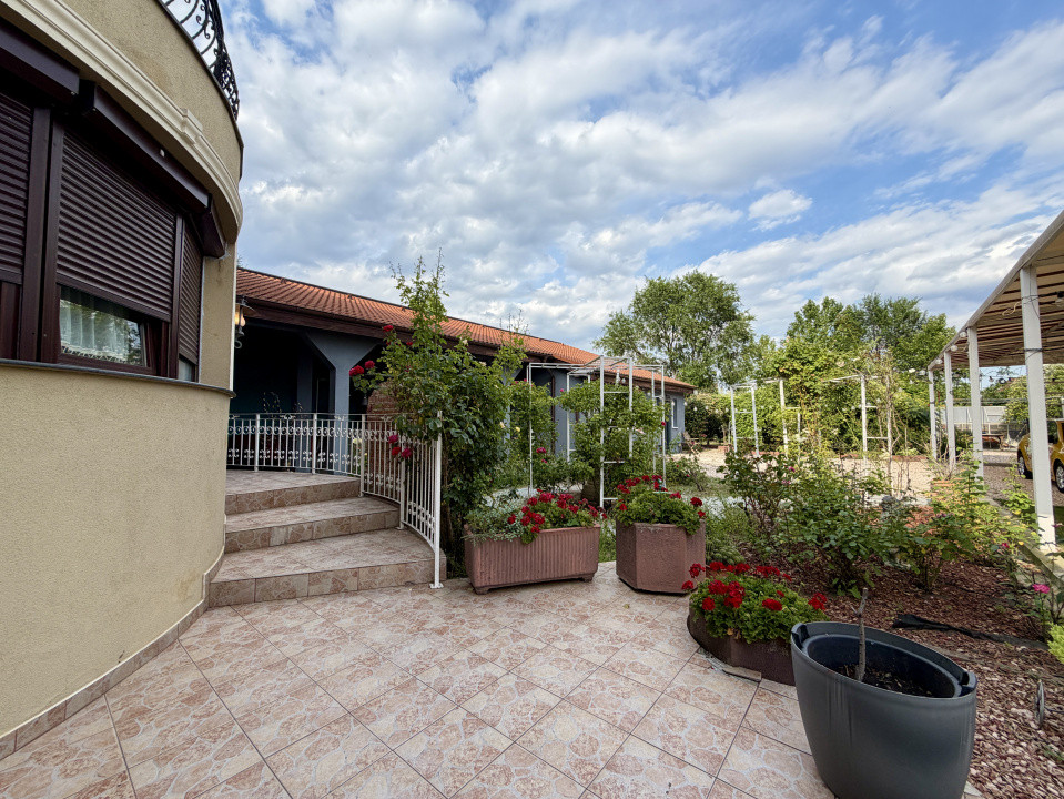 Vila exclusivista de inchiriat - Ideala pentru Locuinta sau Business  4, foxfort.ro
