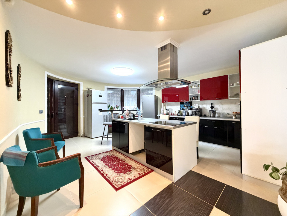 Vila exclusivista de inchiriat - Ideala pentru Locuinta sau Business  13, foxfort.ro
