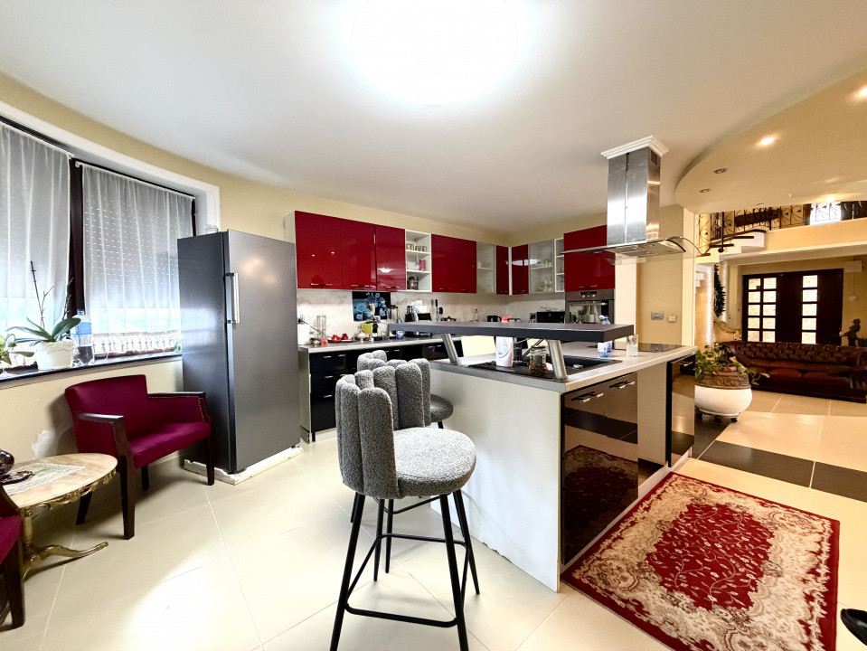 Vila exclusivista de inchiriat - Ideala pentru Locuinta sau Business  14, foxfort.ro