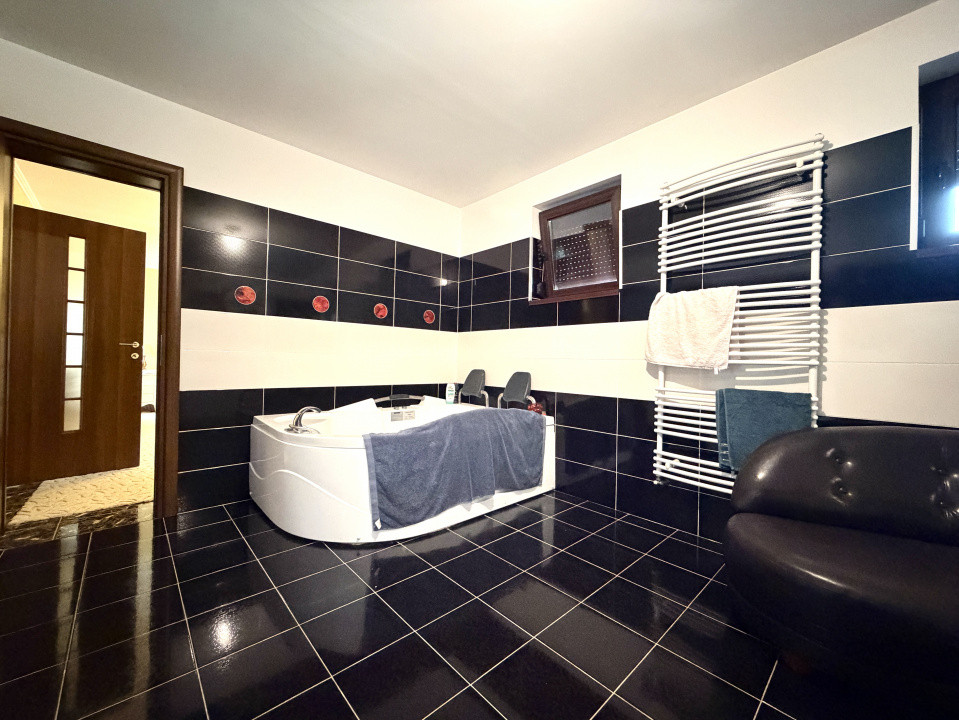 Vila exclusivista de inchiriat - Ideala pentru Locuinta sau Business  26, foxfort.ro