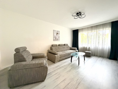 Apartament cu 3 camere + dressing, 79 mp, in zona Aradului - Piata Verde