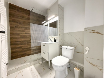 Apartament cu 3 camere + dressing, 79 mp, in zona Aradului - Piata Verde imagine mica 7, foxfort.ro