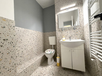 Apartament cu 3 camere + dressing, 79 mp, in zona Aradului - Piata Verde imagine mica 11, foxfort.ro