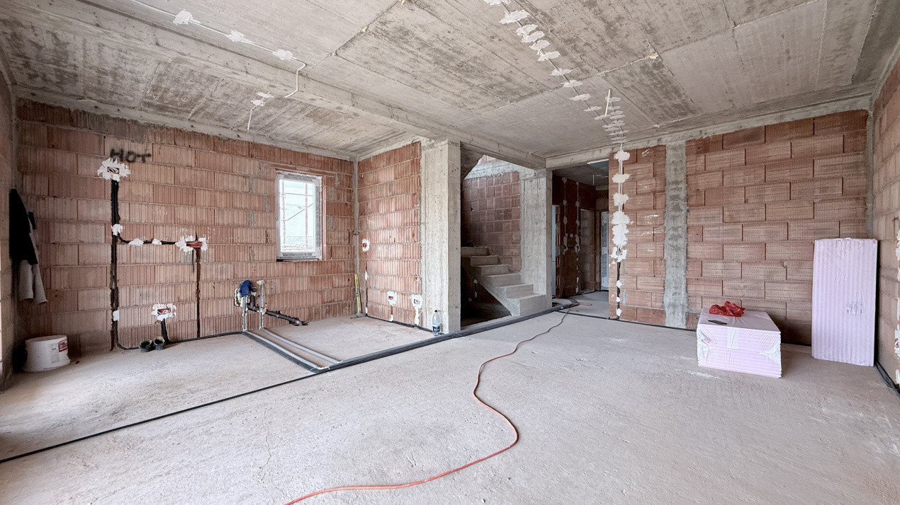 Comision 0% Duplex de vanzare 5 camere, 3 bai - Mosnita Noua - Calea Medves 3, foxfort.ro
