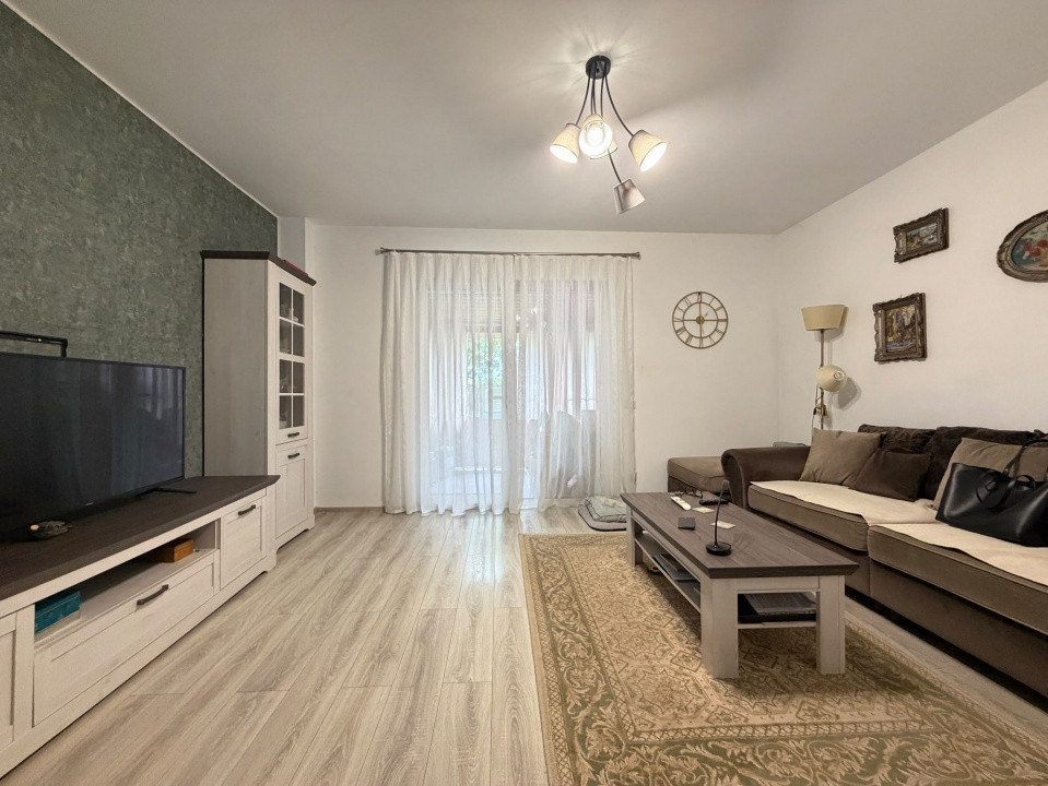 COMISION 0% Triplex de vanzare complet mobilat si utilat - Sanandrei 3, foxfort.ro